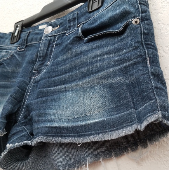 Blue Denim Frayed Shorts - Picture 2 of 4